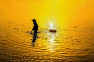 マッチングアプリでのロマンス詐欺による返金請求はどうすればいい？