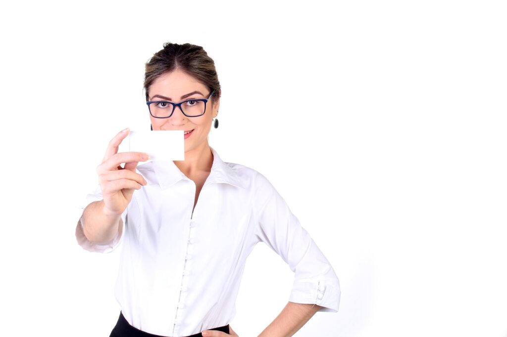 マッチングアプリで連絡先交換はいつ行うべきか？