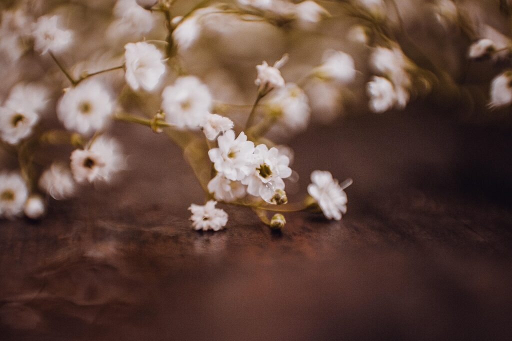 with 連絡先を使った効果的なビジネスコミュニケーションの方法は？