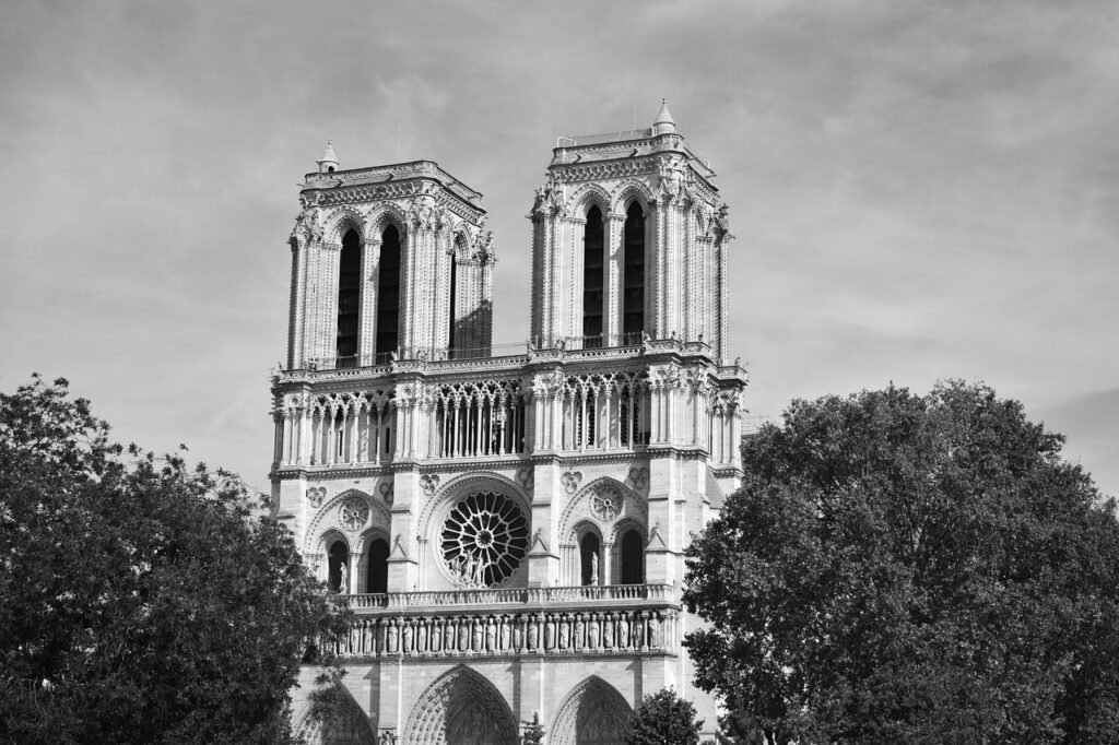 マッチングアプリで通報されたらどう対処すべき？