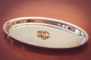 30代男性が婚活アプリを選ぶ際のポイントは？