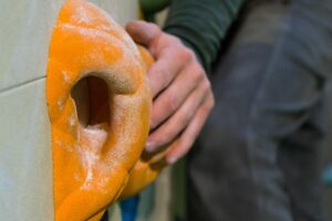 恋活や婚活を安全に行うための初心者向けガイドは？